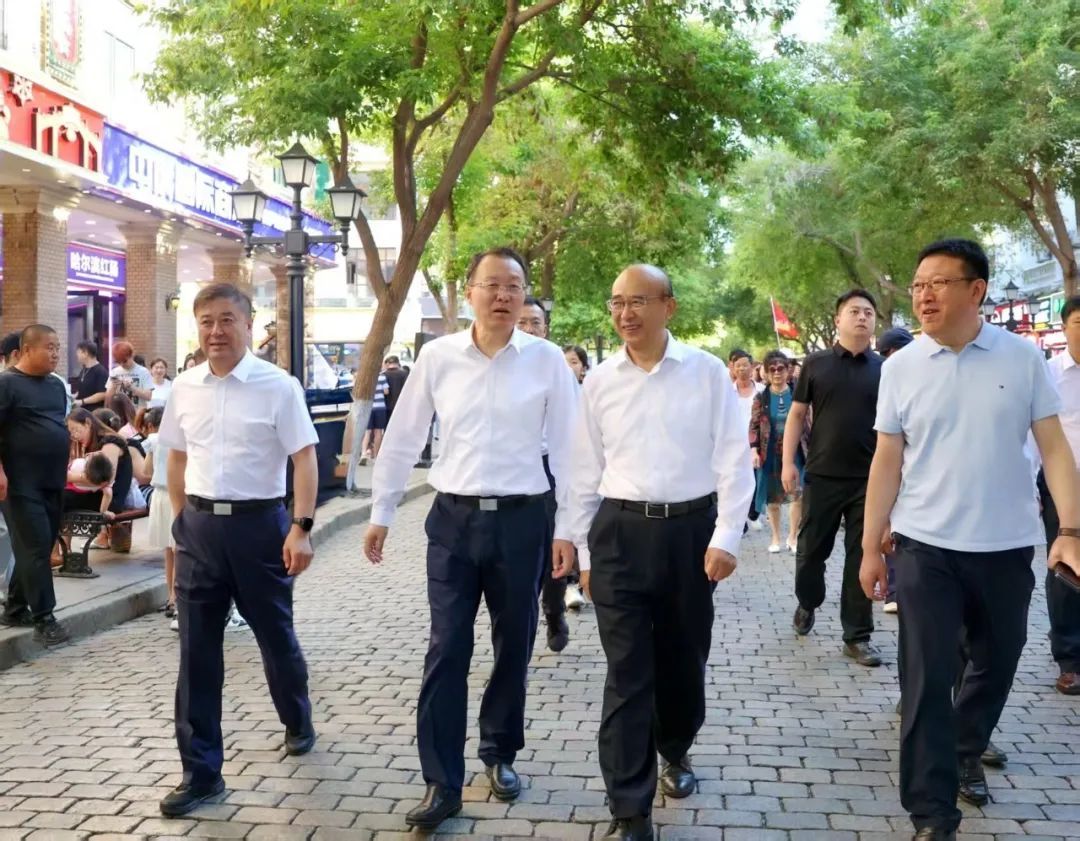 尔滨市调研文化旅游工作J9数字平台许勤在哈(图2)